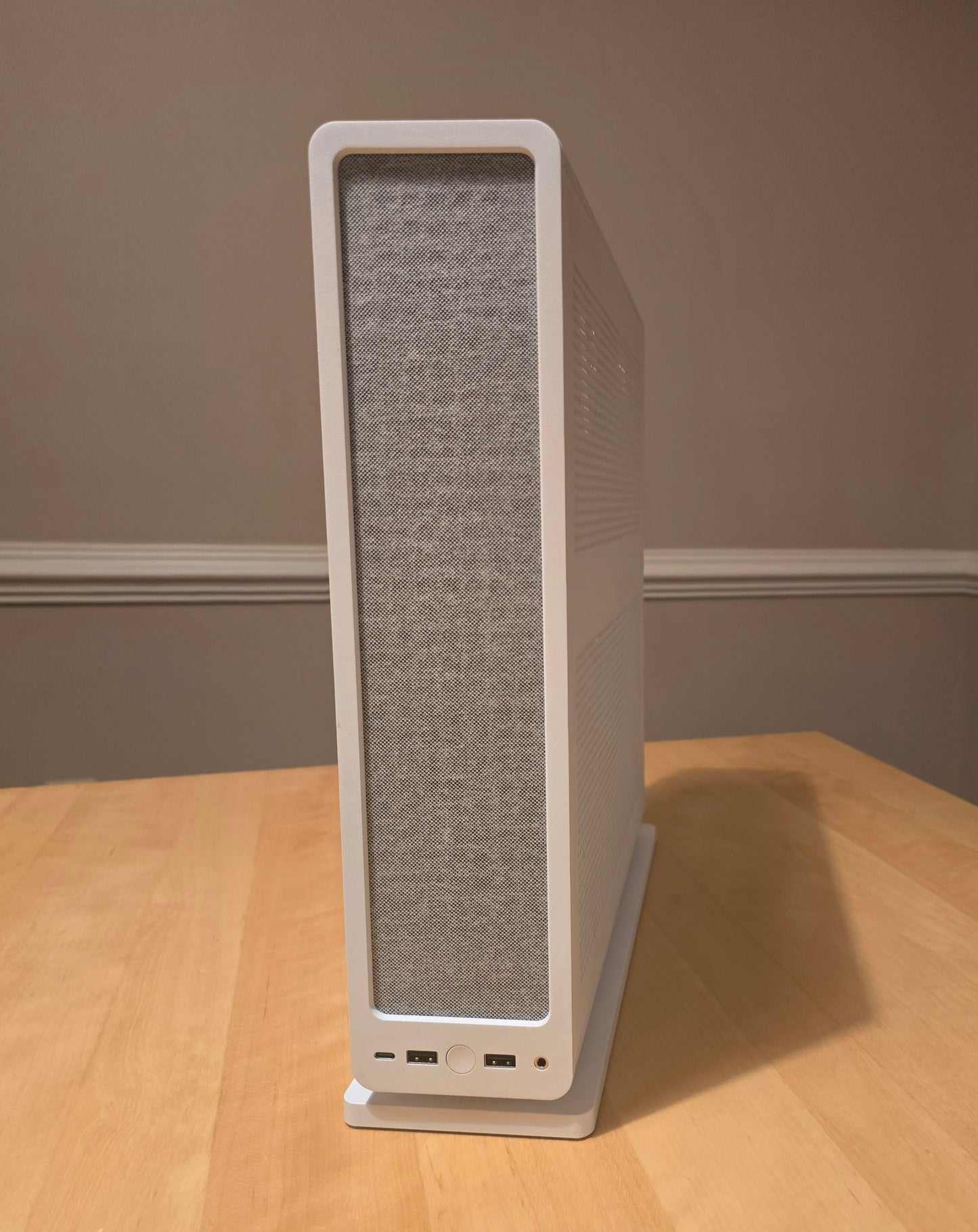 *CLOSEOUT* 1440p Mini "Falcon" | Eats Through ESports Titles like Fortnite and OW2 | AMD RX 7700XT